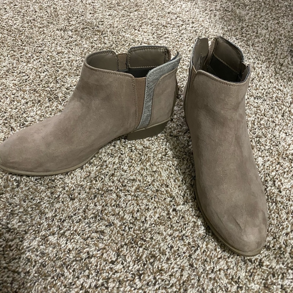 Ankle boots